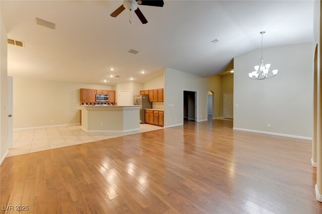 Building Photo - 8647 Majestic Vision Way