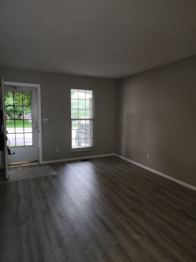 Building Photo - Long Realty & Property Management - Fully ...
