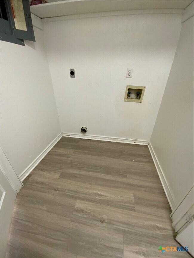 Building Photo - 3930 Riggs Rd