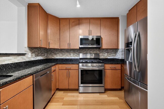 Building Photo - Penn Quarter 1BR Condo with Balcony, Garage Parking, Storage, Concierge, and Rooftop Deck.