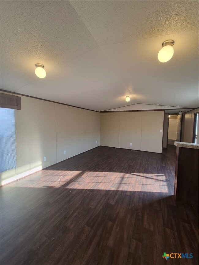 Building Photo - 1911 Wald Rd