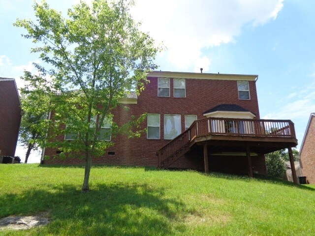 Building Photo - 3052 Brookview Forest Dr