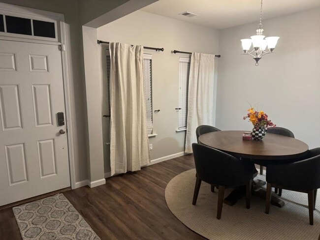 Building Photo - 316 O'Hara Dr