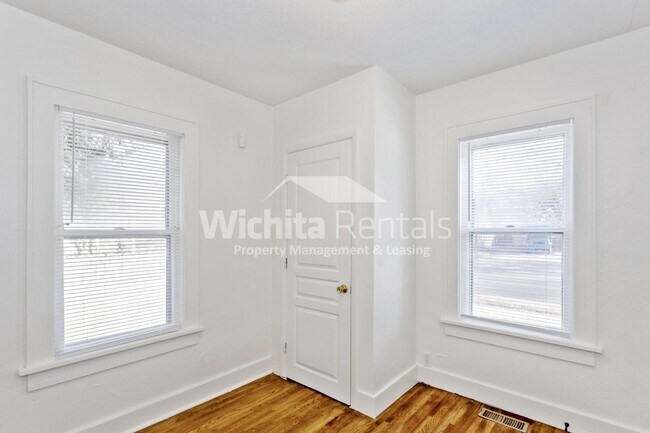 Building Photo - 3 bedroom 1 bath home