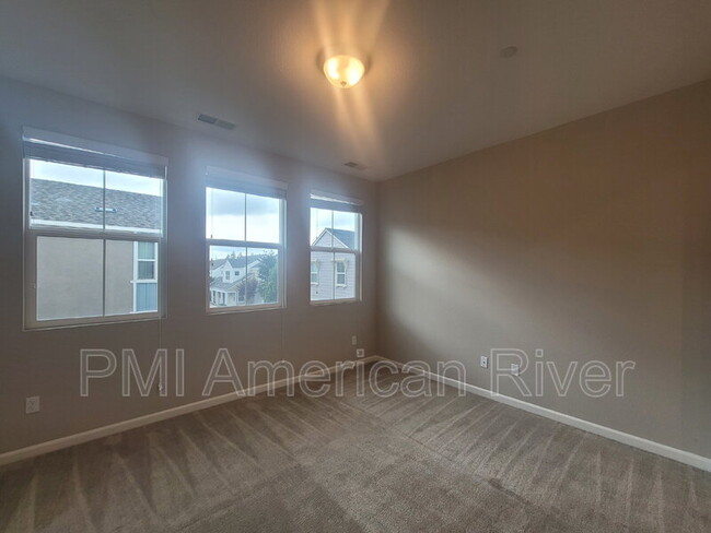 Building Photo - 5359 Sable Wood Ln