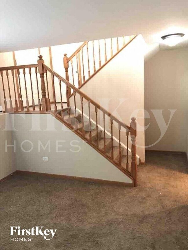 Building Photo - 915 Ann Street