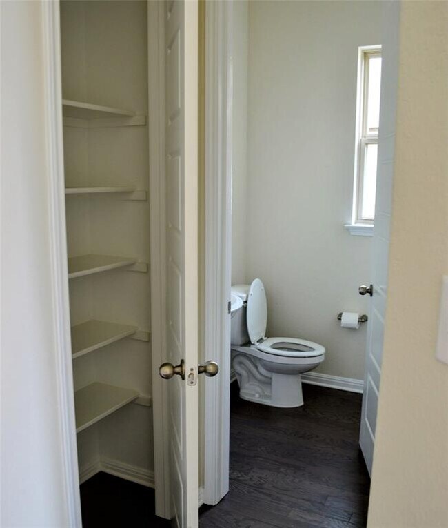 Building Photo - 1237 Clearwing Cir