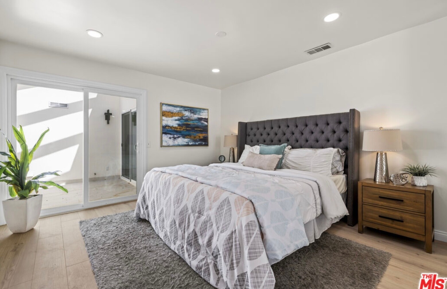 Building Photo - 13 Pepper Ct