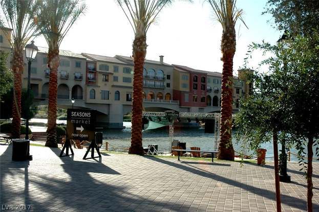 Building Photo - 30 Strada Di Villaggio