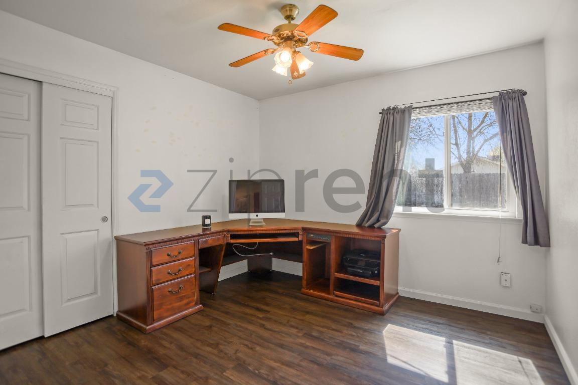 Building Photo - 2847 Hillcrest St