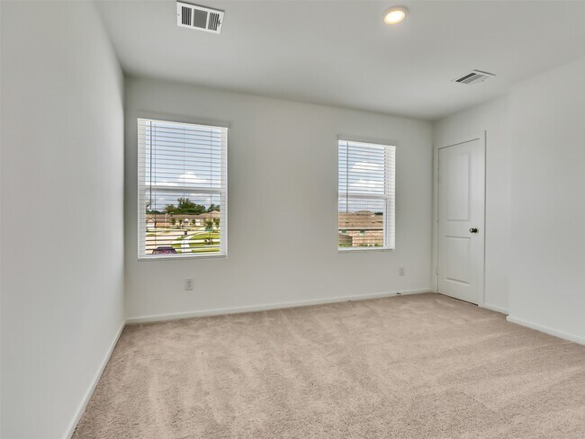 Building Photo - 31404 Pratola Serra Cir