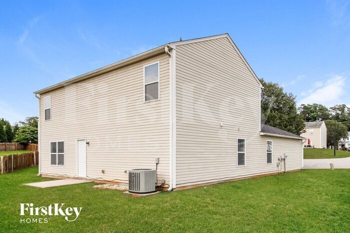 Building Photo - 633 Cambridge Farm Ct