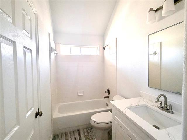 Building Photo - 1219 Arbor Park Dr