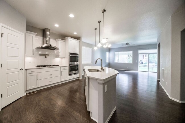 Building Photo - Beautiful Single-Family Home in a Great Location!