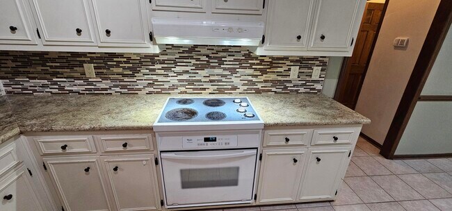 Building Photo - 812 Cape Cod Ct
