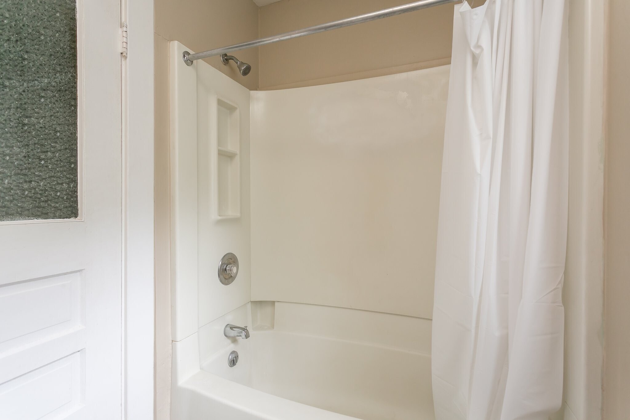 Building Photo - 4 Carroll Pl