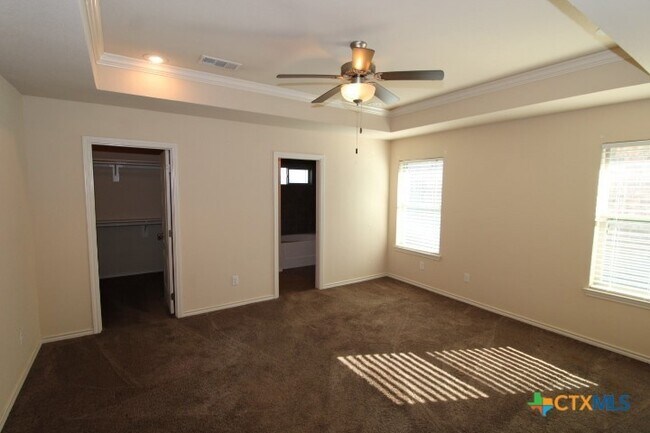 Building Photo - 2517 Nolan Creek St