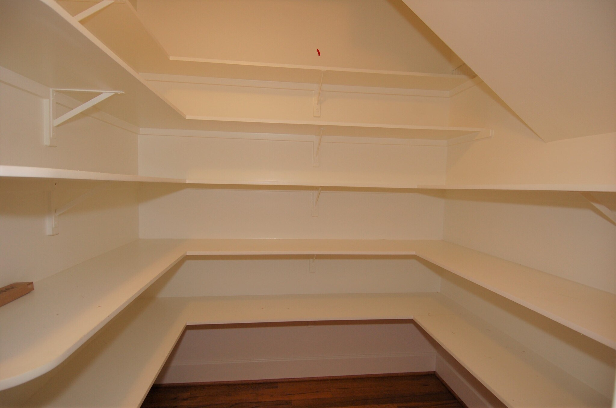 Pantry - 1020 Raindipper Dr