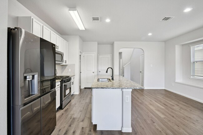 Building Photo - 23523 Montague Dr