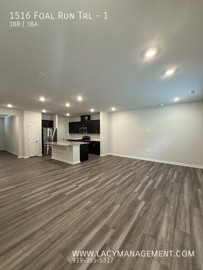 Building Photo - 1516 Foal Run Trl