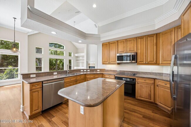 Building Photo - 213 Green Heron Way