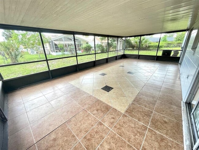 Building Photo - 11327 Inwood Ct