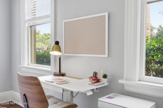 Building Photo - 1786 Challen Ave