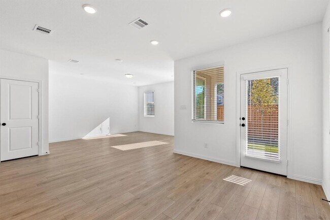 Building Photo - Brand-New Sierra Home in Gated Community Near Downtown Dallas