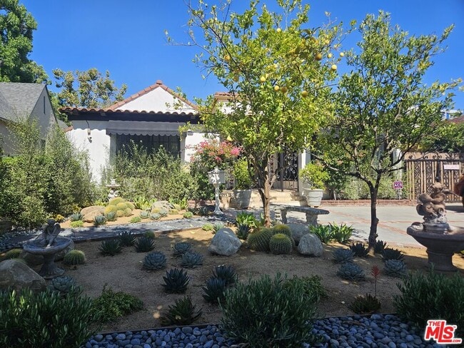 Building Photo - 424 N Arden Blvd