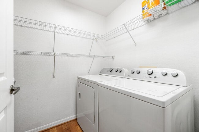 Building Photo - 4650 Saint Croix Ln