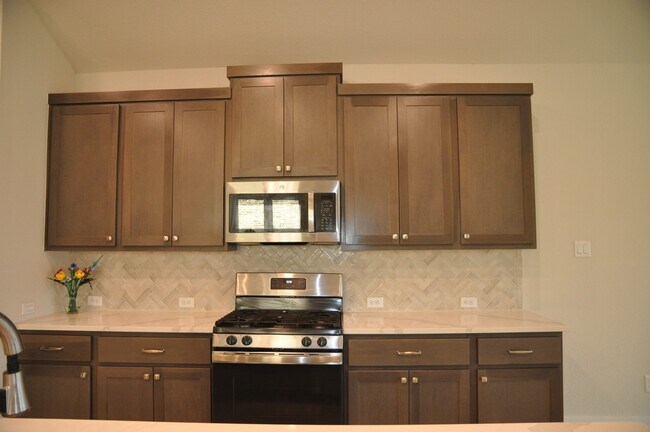 Building Photo - 31822 Grand Orch Ln