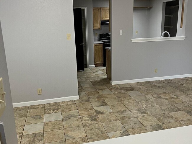 Building Photo - 3618 Candlehead Ln