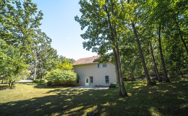 Building Photo - 814 Marit Drive