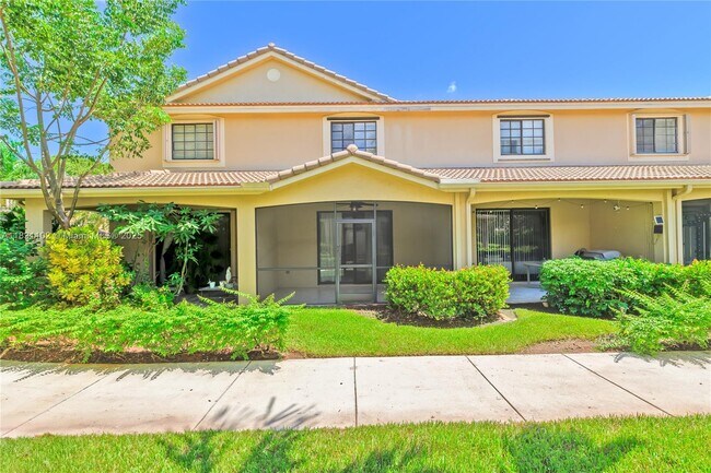 Building Photo - 4137 Briar Ln