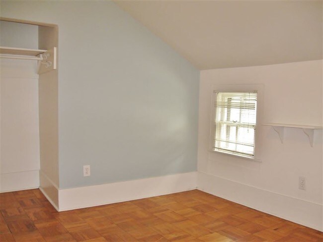 Building Photo - 411 N Ingalls St