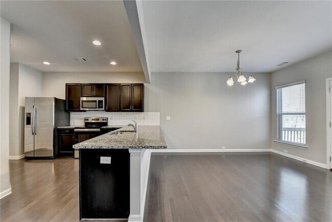Building Photo - 68 Hardy Water Dr SE