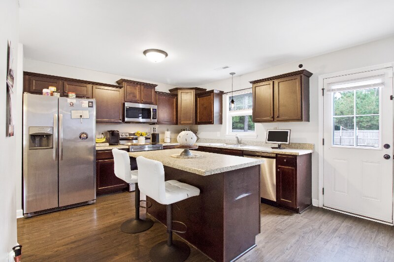 Building Photo - 508 Maggies Ct