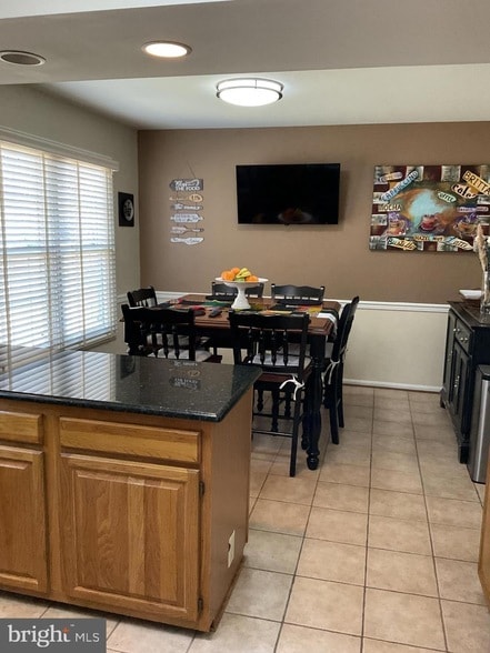 Building Photo - 1501 Silverado Ct