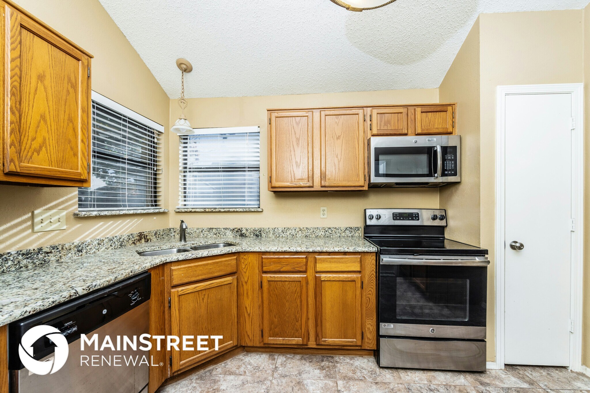 Building Photo - 450 Appomattox Dr