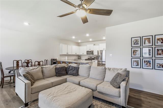 Building Photo - 1540 Princeton Dr