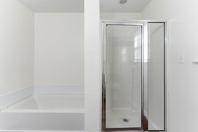 Building Photo - 2522 Laurel Cir NW