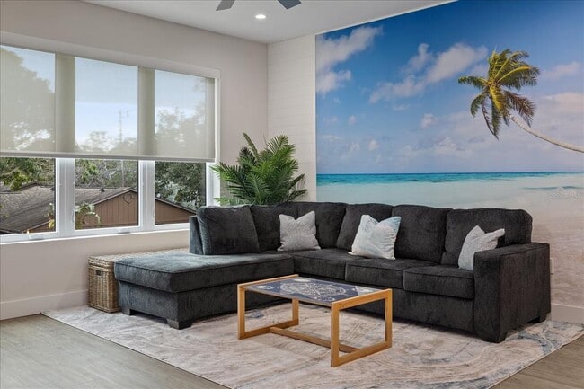 Building Photo - 623 Petit Wy