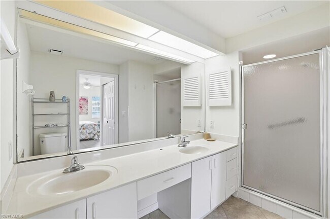 Building Photo - 2460 Old Groves Rd