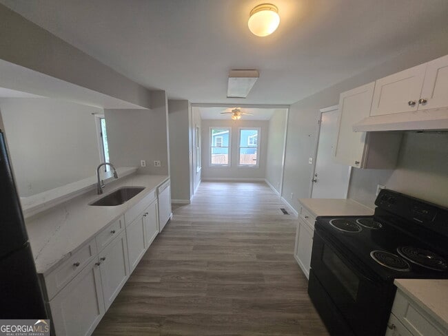 Building Photo - 108 Hearthstone Reach