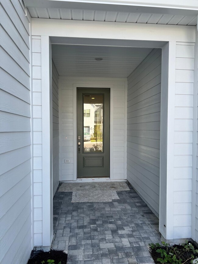 Building Photo - 11352 Newtonian Blvd