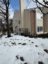 Building Photo - 1 Michele Ct