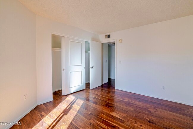 Building Photo - 11640 N 51st Ave