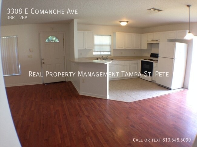 Building Photo - 3308 E Comanche Ave