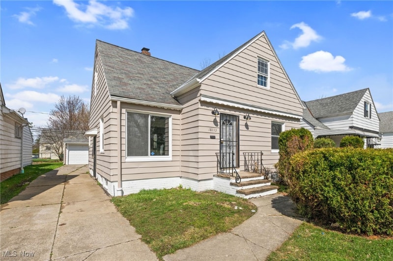 Primary Photo - 18113 Mapleboro Ave