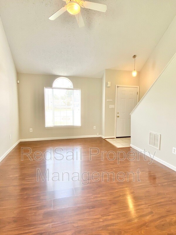 Building Photo - 308 Jacks Pl